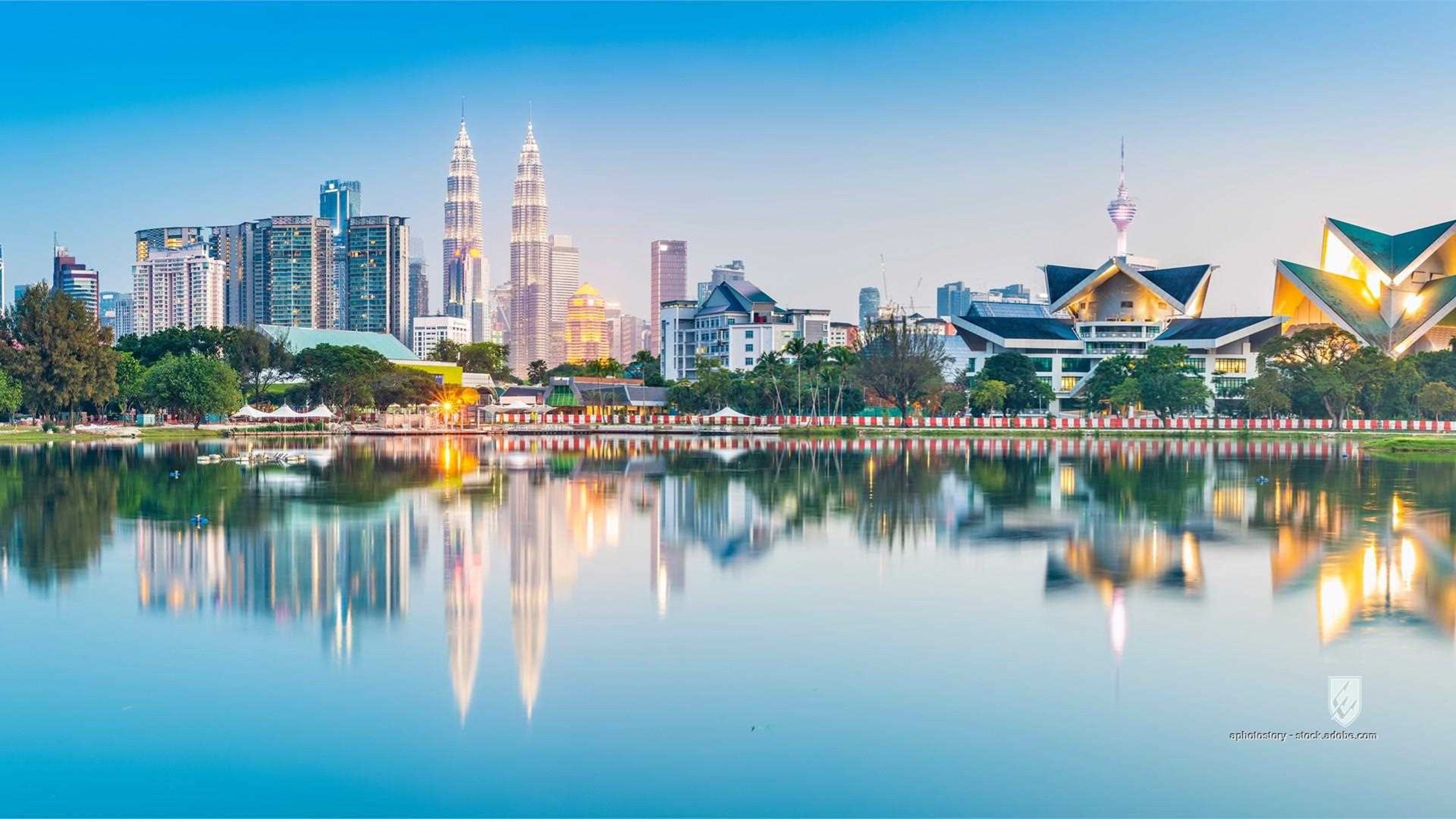 kuala lumpur malaysia skyline city taman tasik titiwangsa night building cityscape urban architecture skyscraper