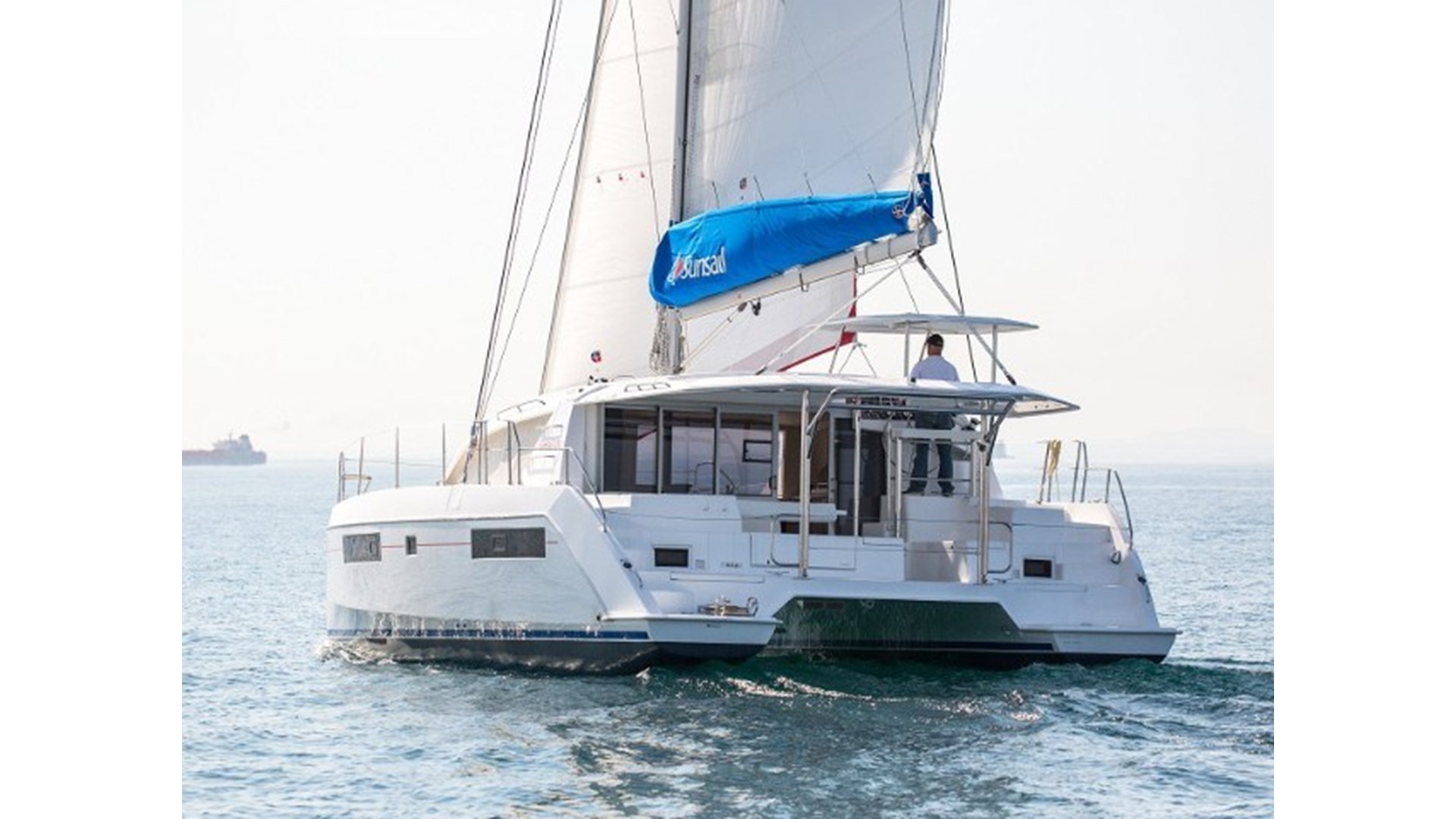 4608534300000102889_sunsail404-8_ext4