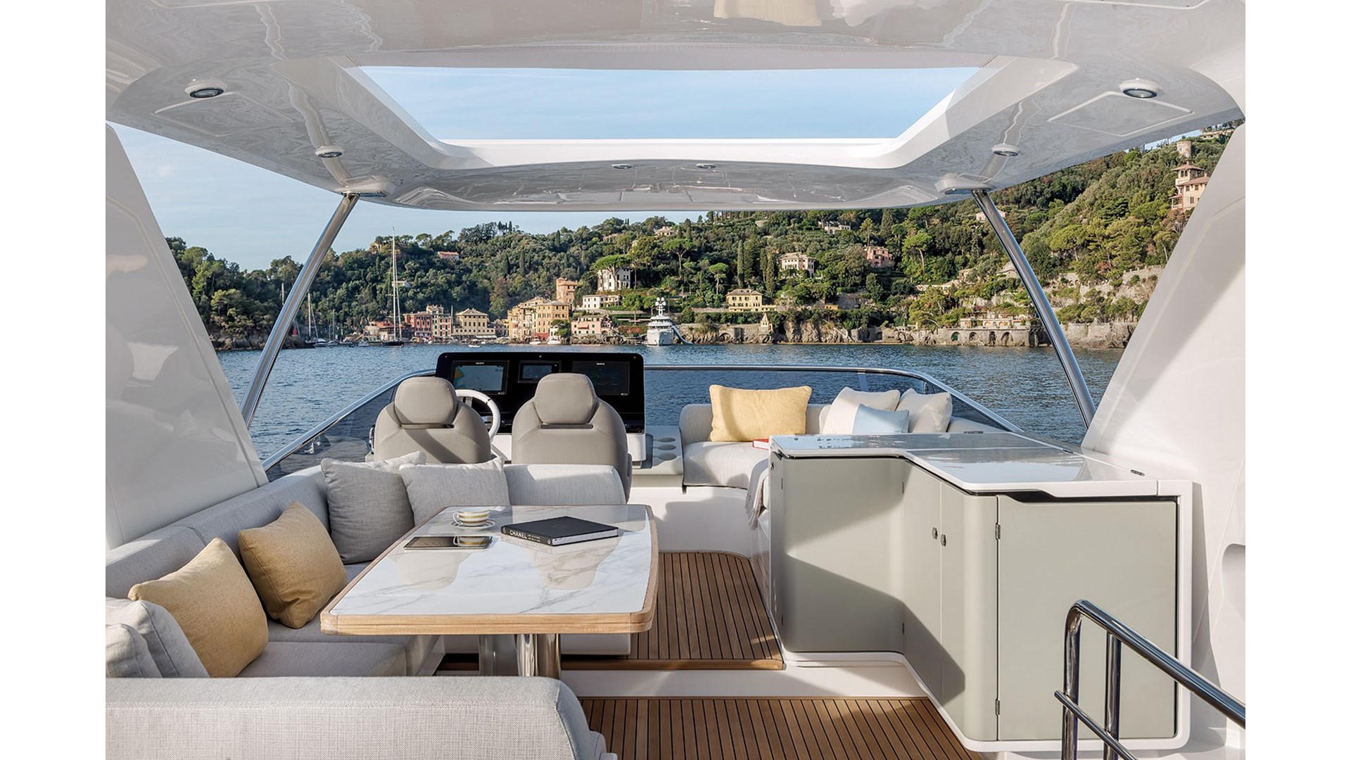 3338512890000100809_azimut_60-ext_4