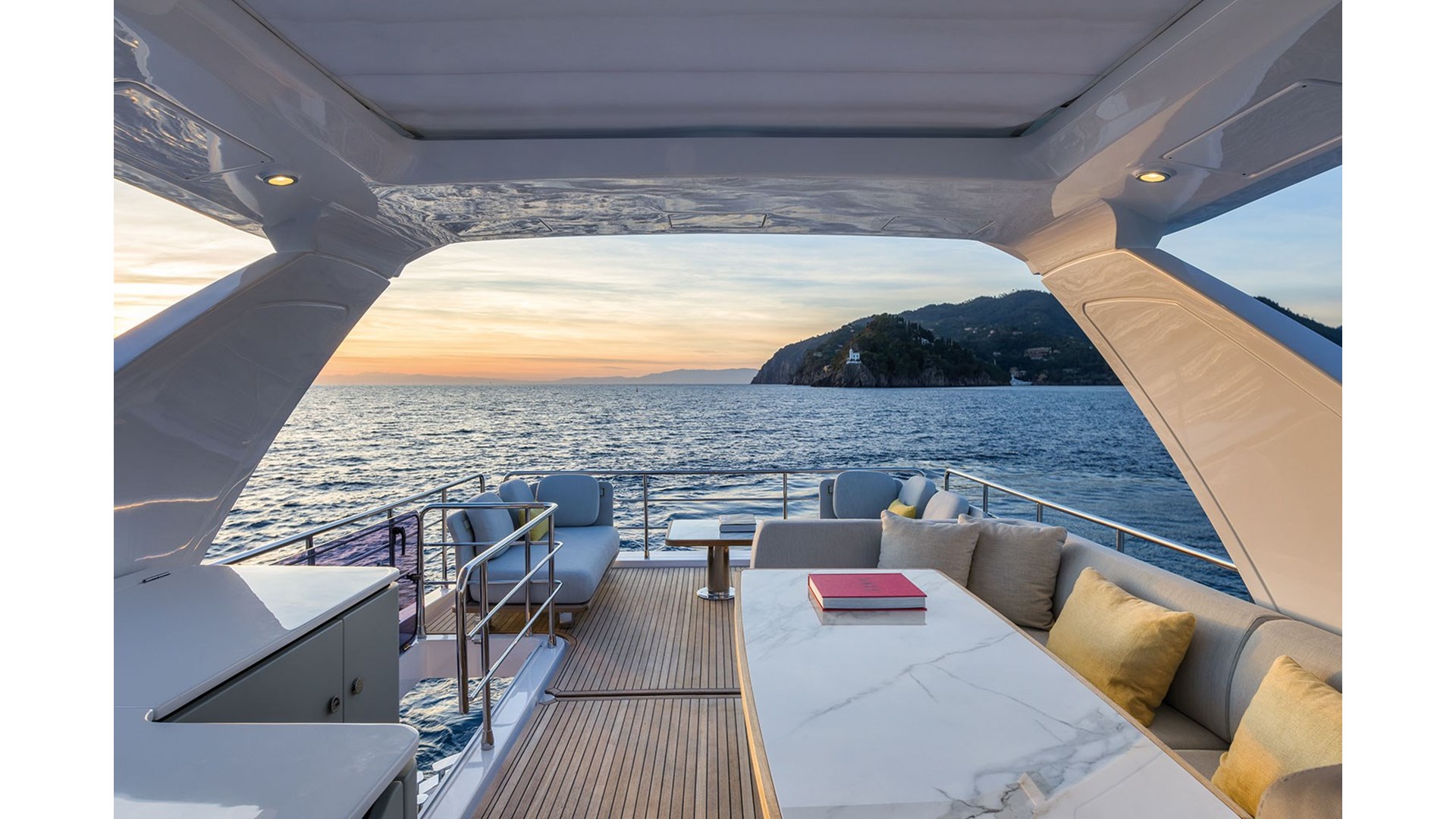 3338512920000100809_azimut_60-ext_5