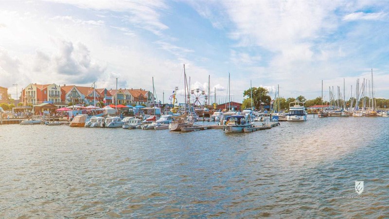entrance harbour habor port bodden sea water boat sailing travel sail landscape coast seascape vacation holiday barth