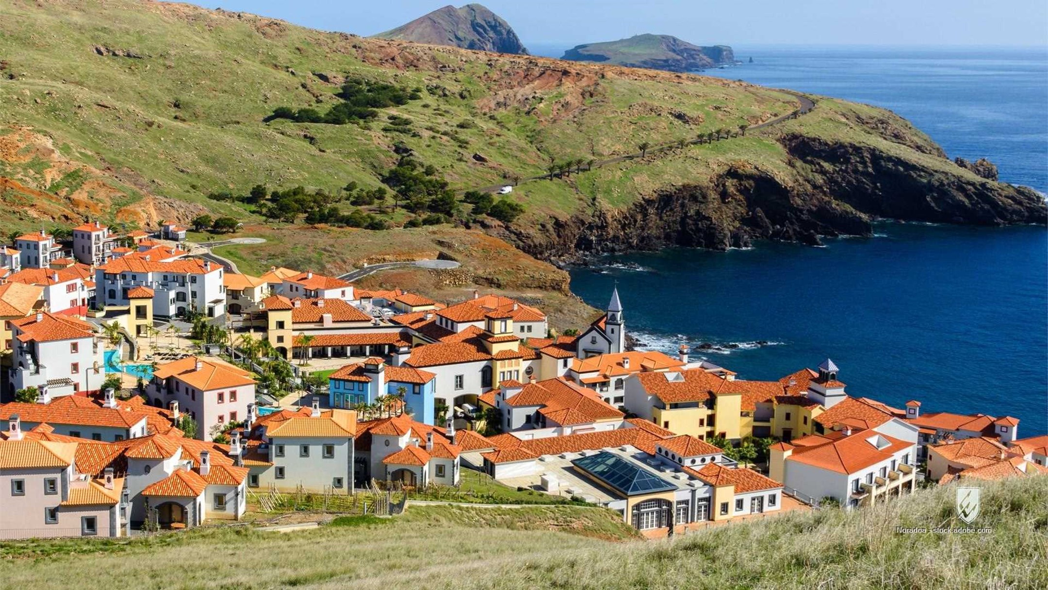 marina da quinta grande marina quinta grande caniçal canical resort town village coast sea ocean madeira island panorami