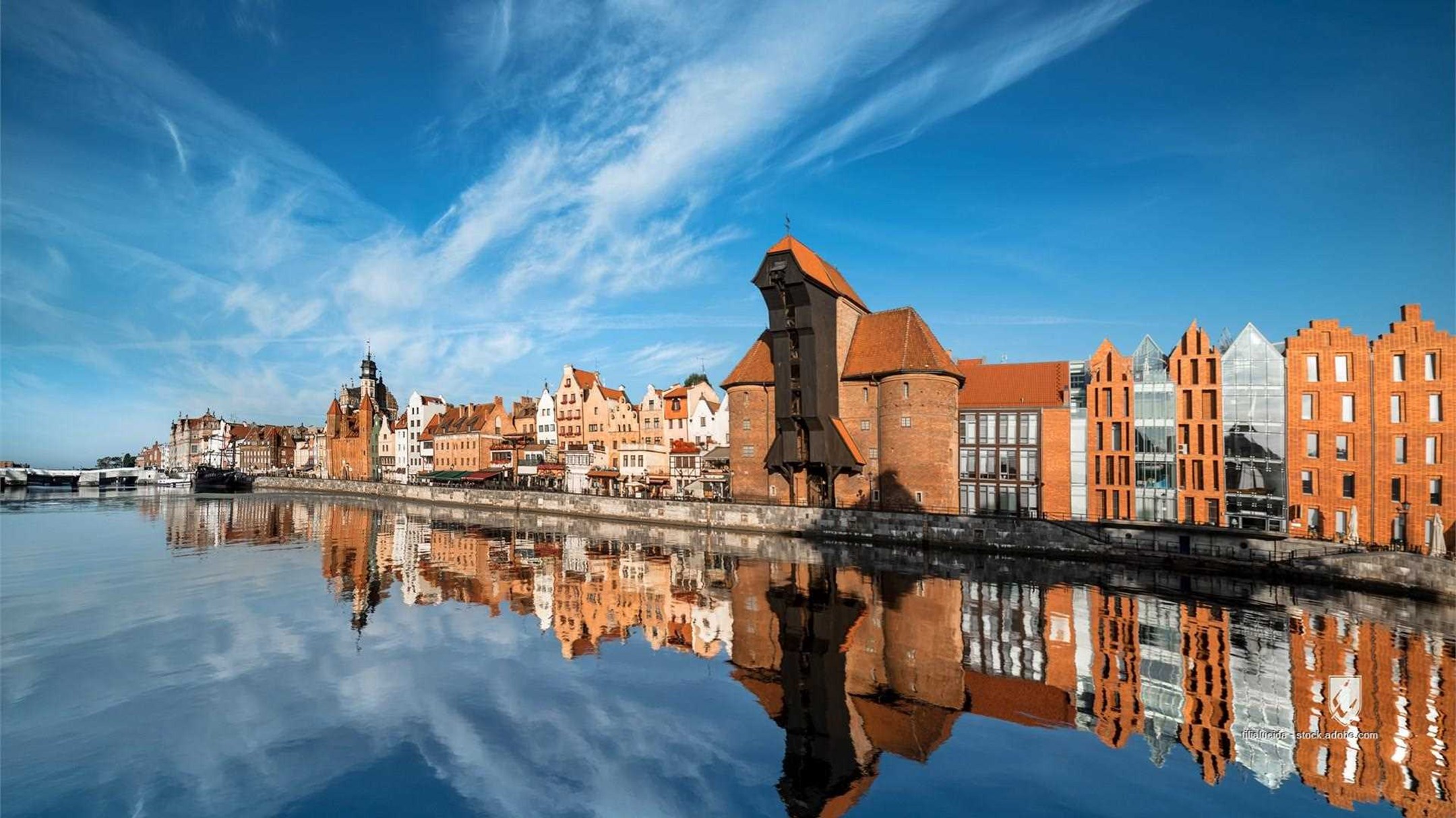 gdansk poland old town city river historic water travel architecture building urban ship medieval riverside motlawa balt