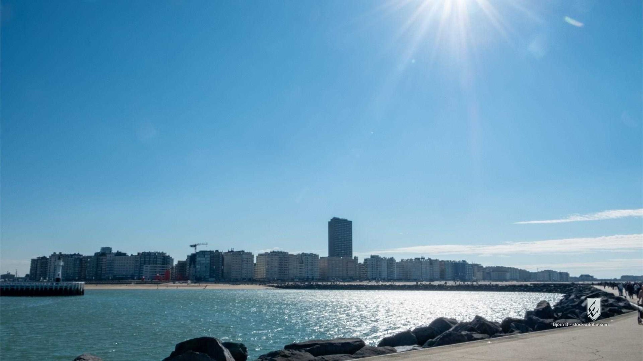 cityscape seaside coast sunlight sun scenery bright panorama city beach light landscape urban shimmering architecture