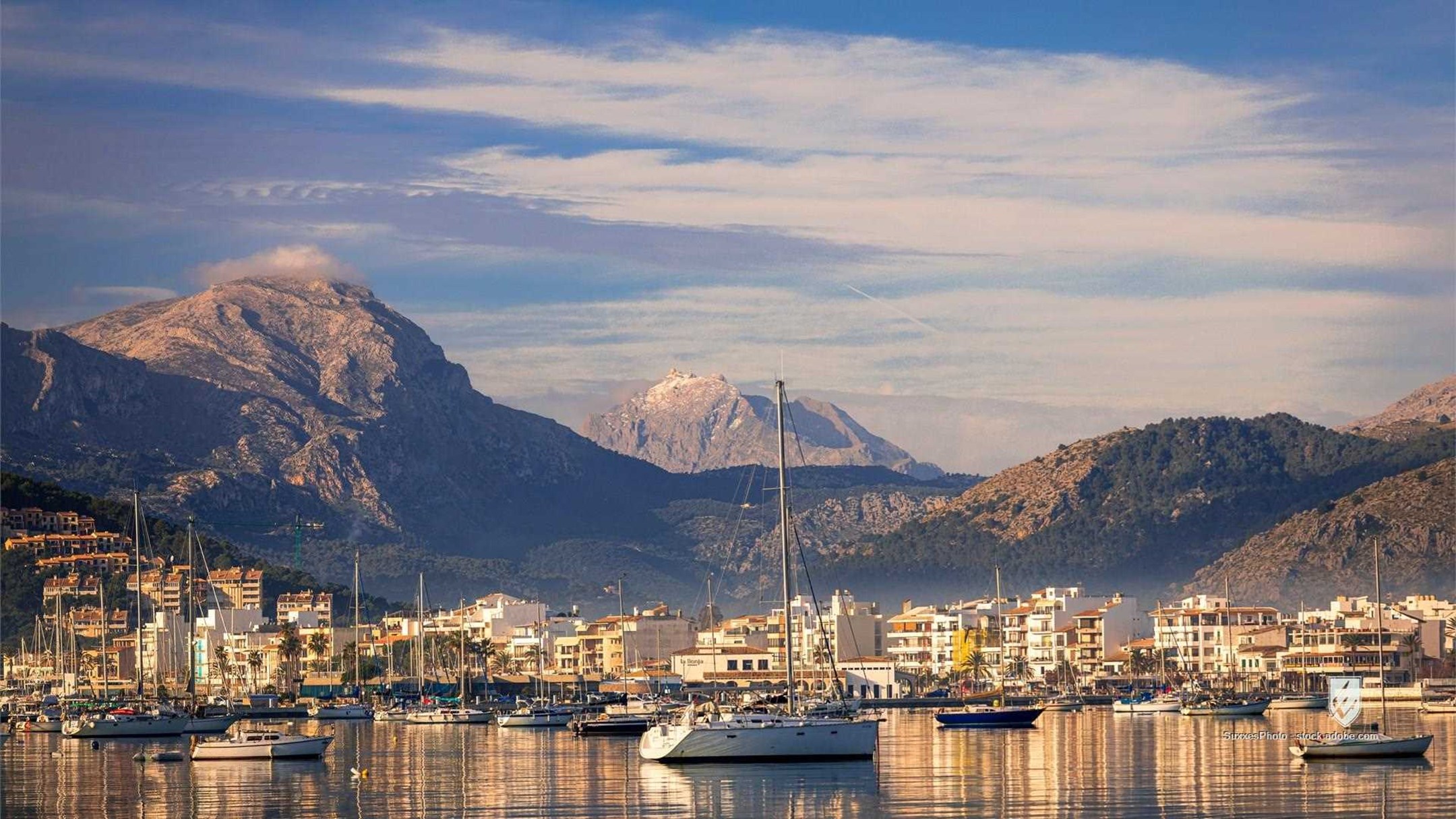 Balearic Mallorca Mediterranean bay beach boat boquer calm clouds coast february island majorca marina mountains port de