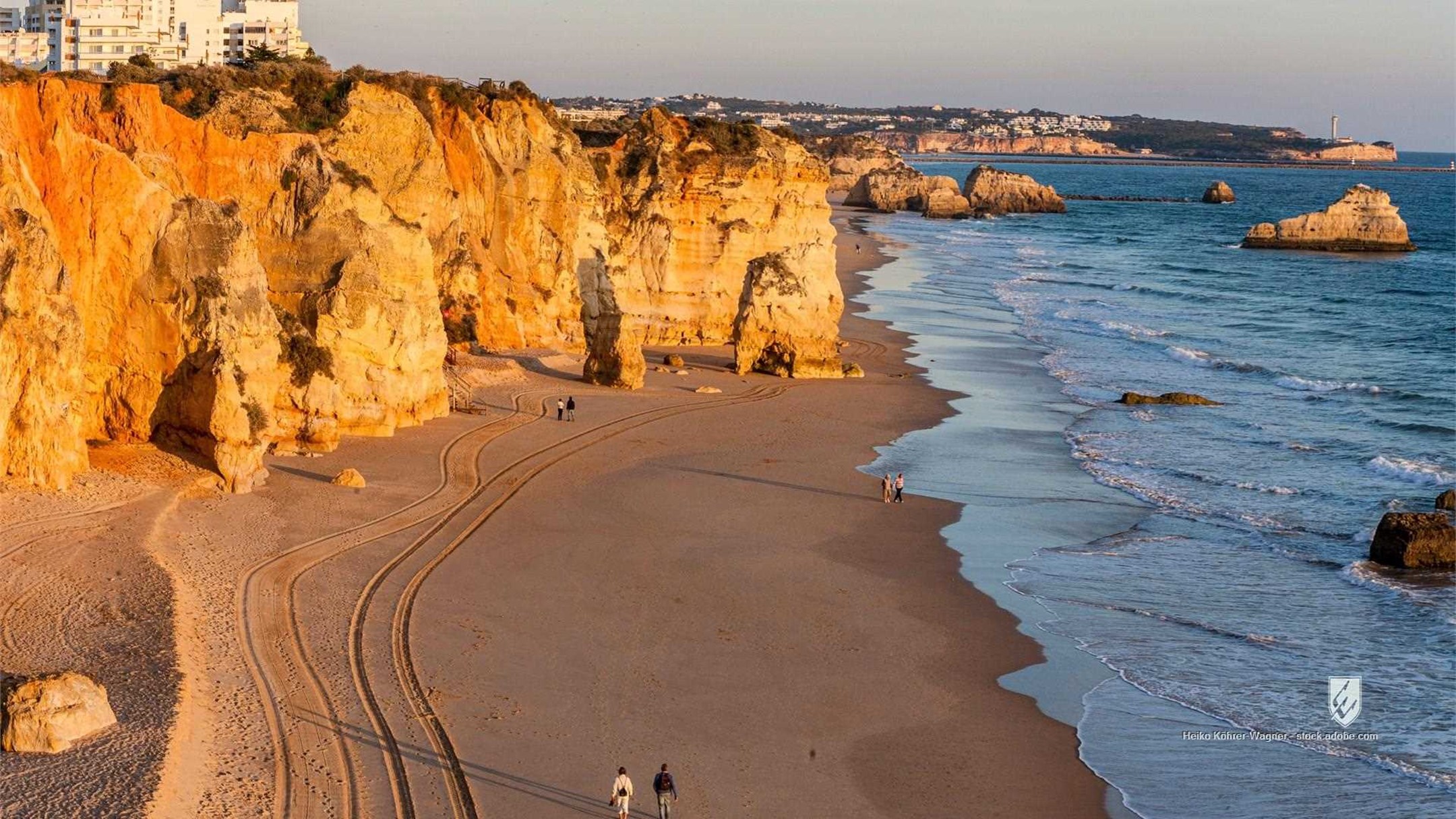 praia da rocha küste atlantik meer ozean felsen sandstein strand wasser felsenküste bekannt sehenswürdigkeit badeküste