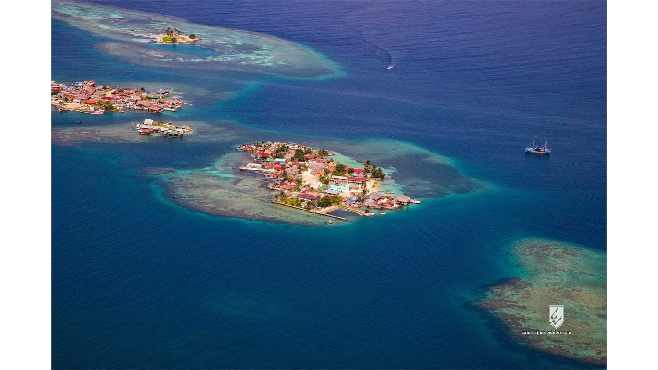 panama san blas san blas kuna yala kuna indigenous yala beach water sea island ocean blue sky tropical landscape coast
