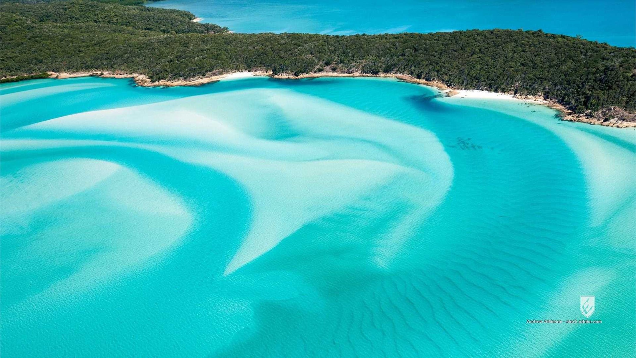 bay landscape travel airlie coast sunny national beautiful great famous sandbar barrier nature sailing blue inlet queens